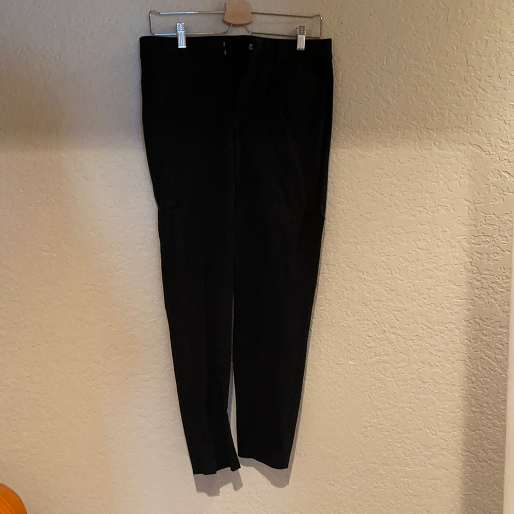Old Navy Pixie Pants 8